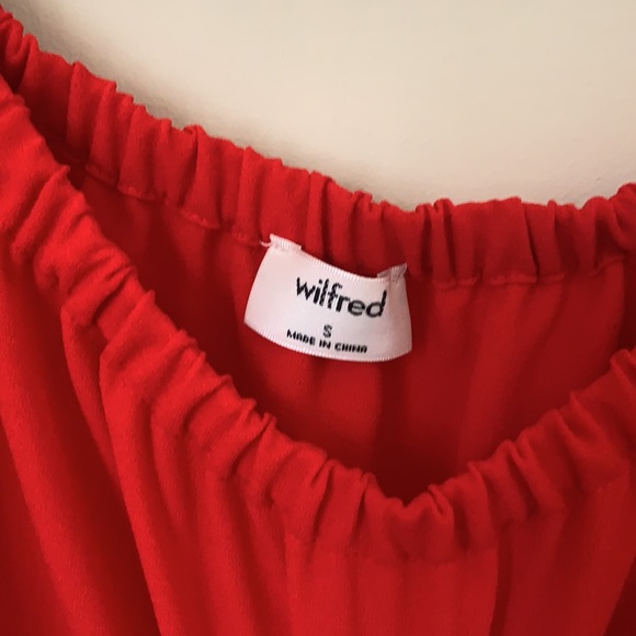 Aritzia off the shoulder blouse - Picture 2 of 2